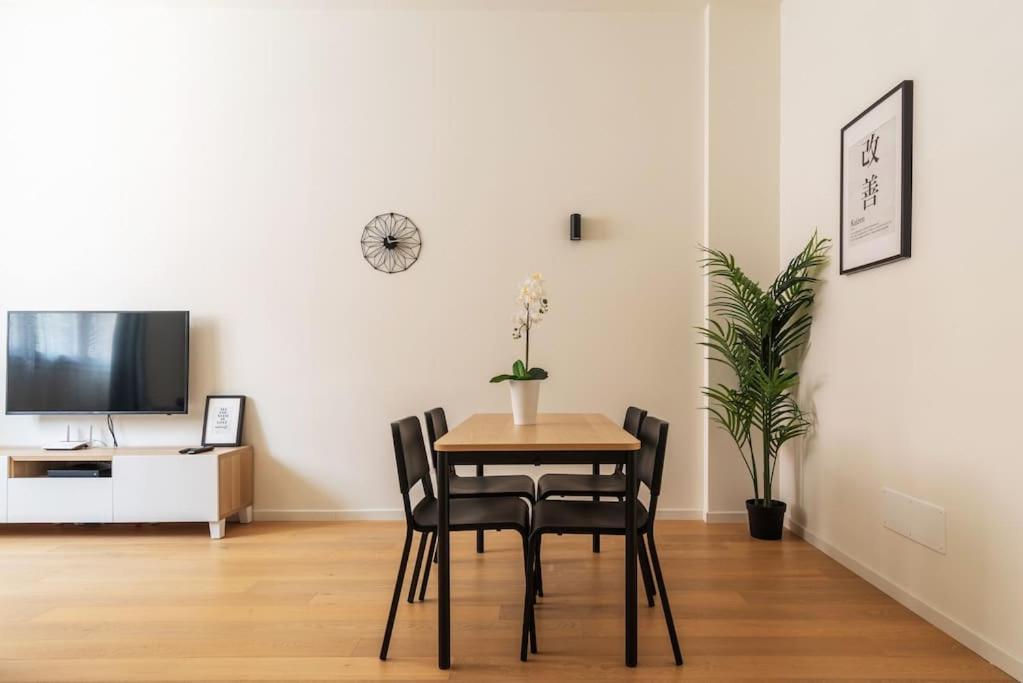 ミラノKaizen House - Bilocale De Angeliアパートメント エクステリア 写真